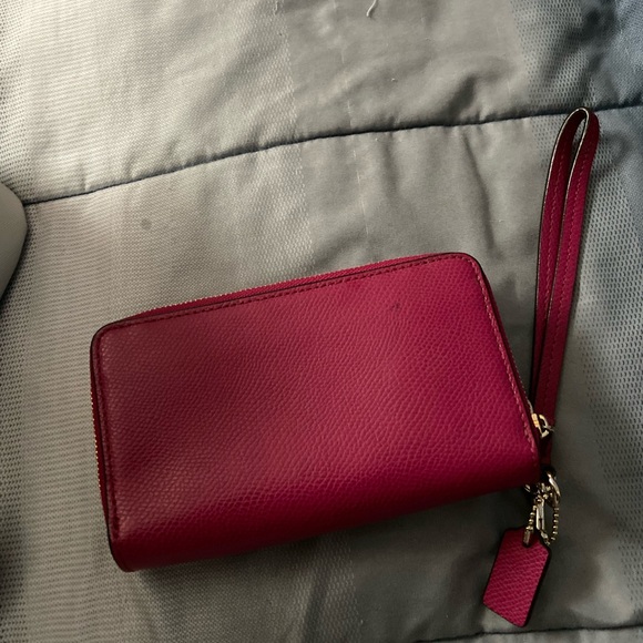 Wallet. - Picture 2 of 7